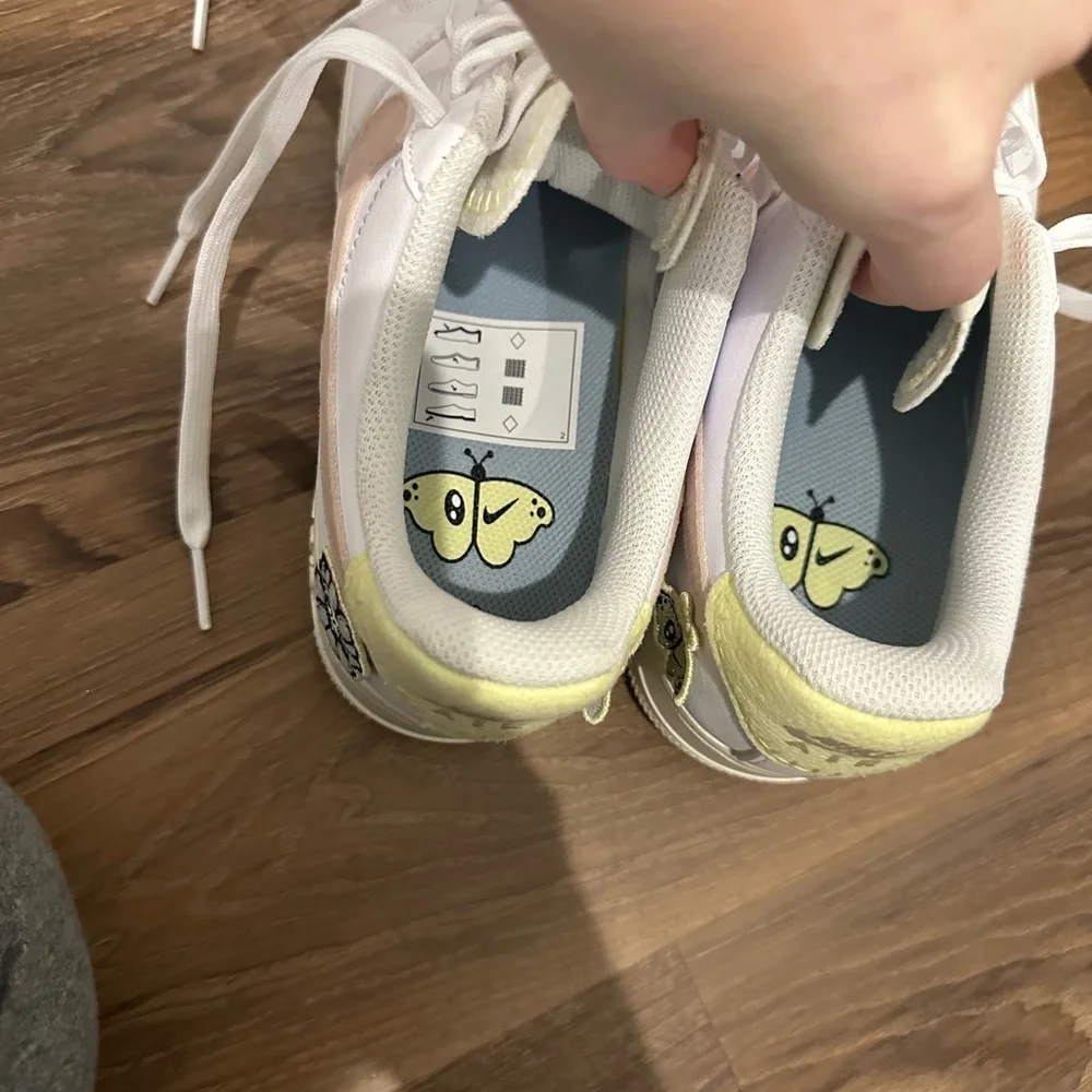 Nike stylish sneakers